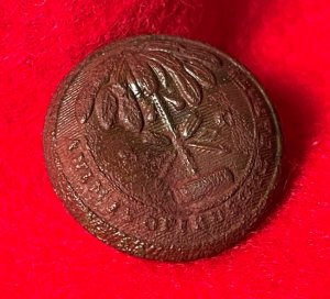 South Carolina State Seal Coat Button - "OPIBUSQUE" Misspelled