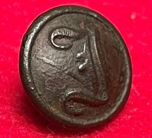 Confederate Infantry Kepi Button - "Script I"