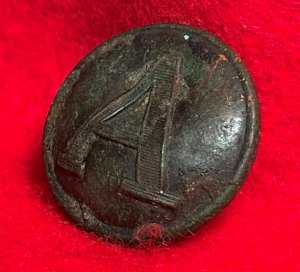 Confederate Artillery Coat Button - Lined A