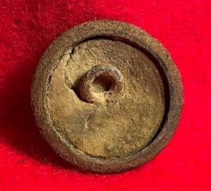 Confederate Cavalry Coat Button - Lined C