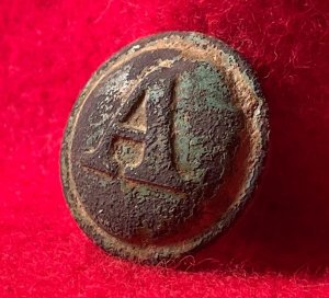 Confederate Artillery Coat Button - Richmond Manufacturer